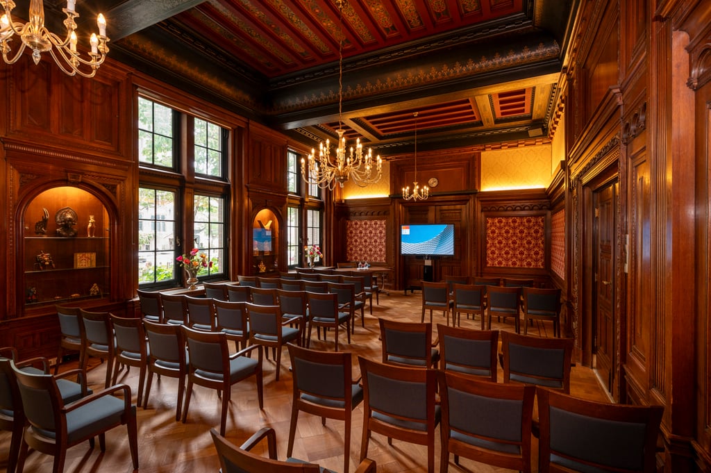 KIT_RAADZAAL_01.jpg (1)