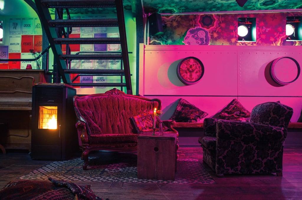 Belly Bar Living Room