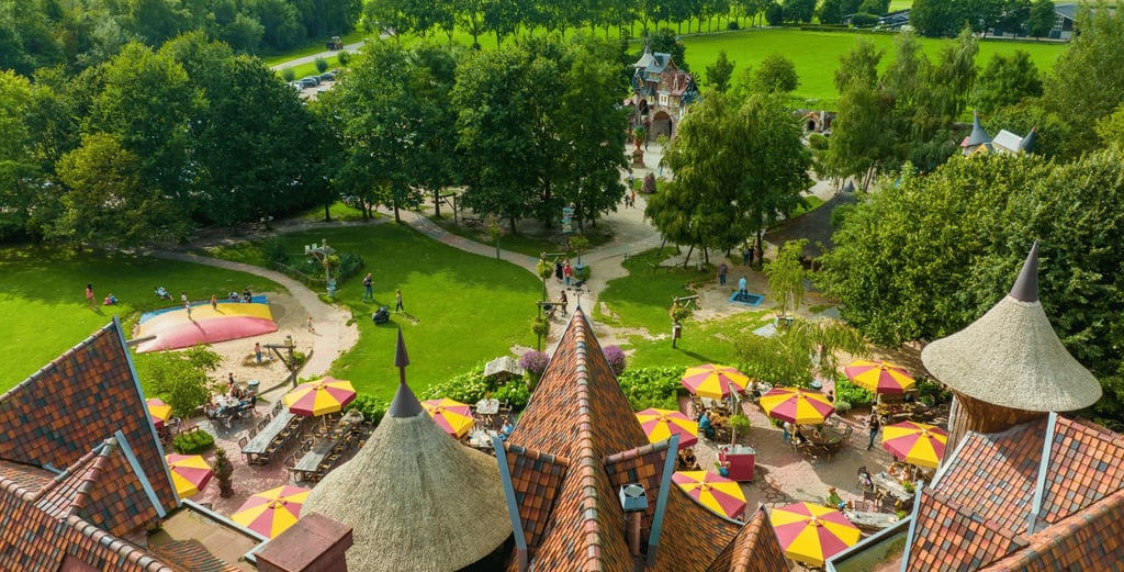 Hans & Grietje buiten (1)