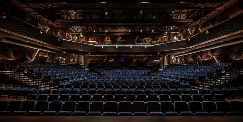 Podium één | theateropstelling | zicht vanaf podium