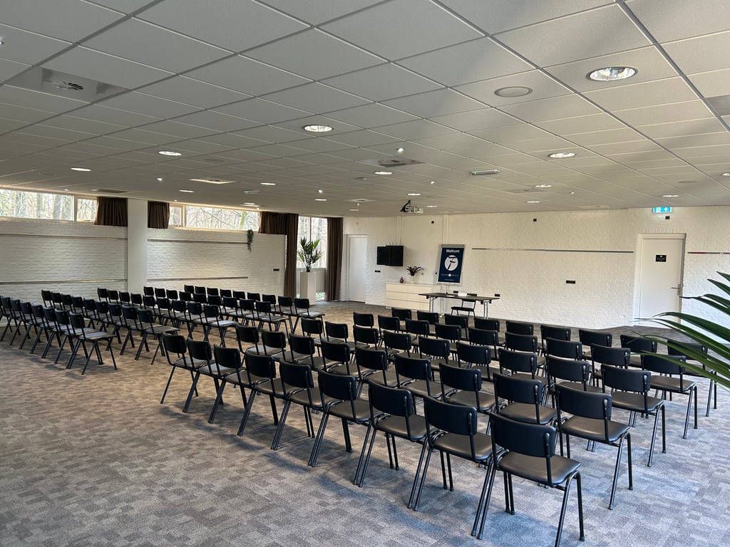 Meeting room 3 (1)