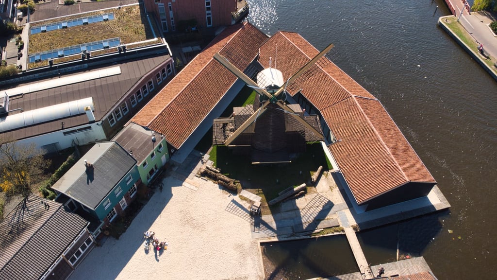 Molen van west - drone beeld