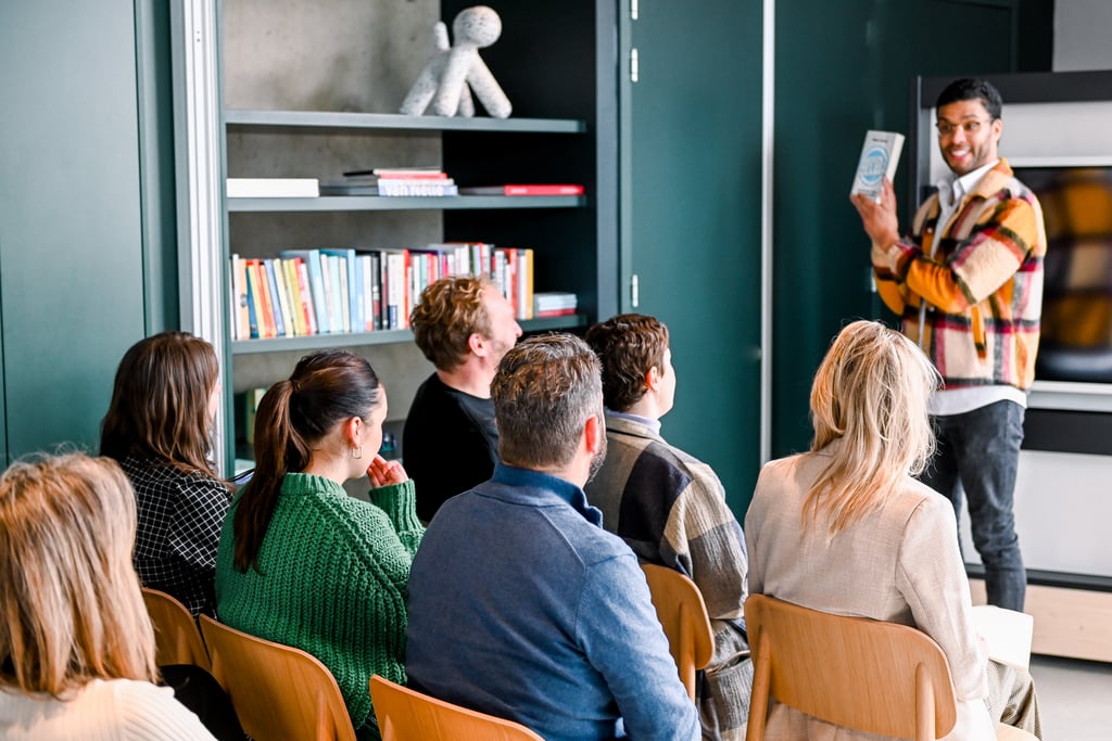 Theater opstelling van 16 tot 45 mensen