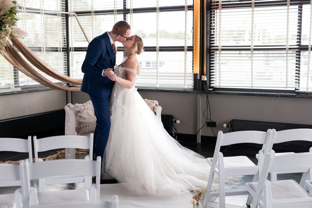 Trouwen in het paviljoen van de Kalkovens  
