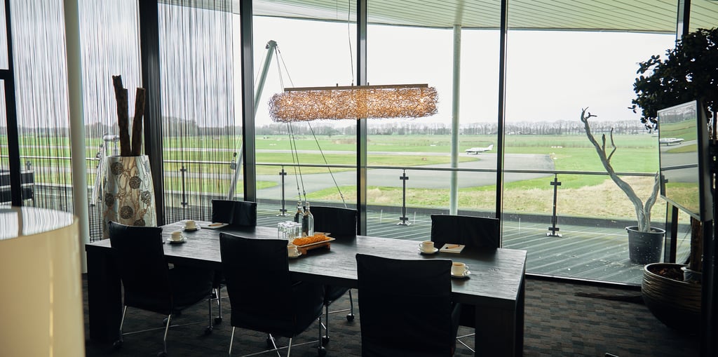 Sky Lounge Board Room