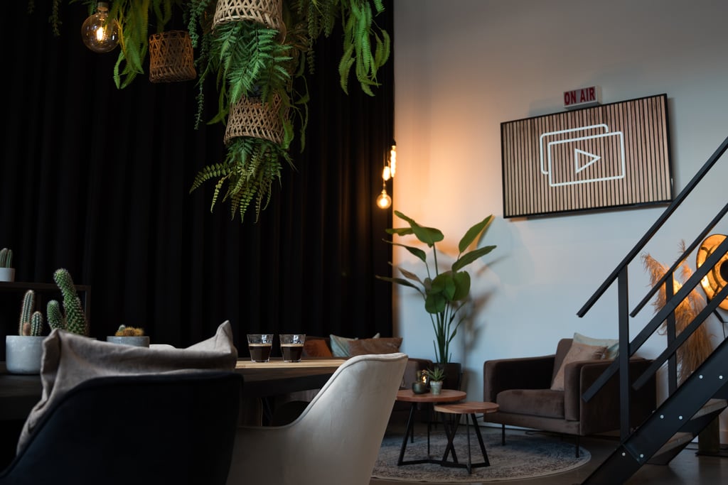 Studio Stream - Foyer leeshoek 