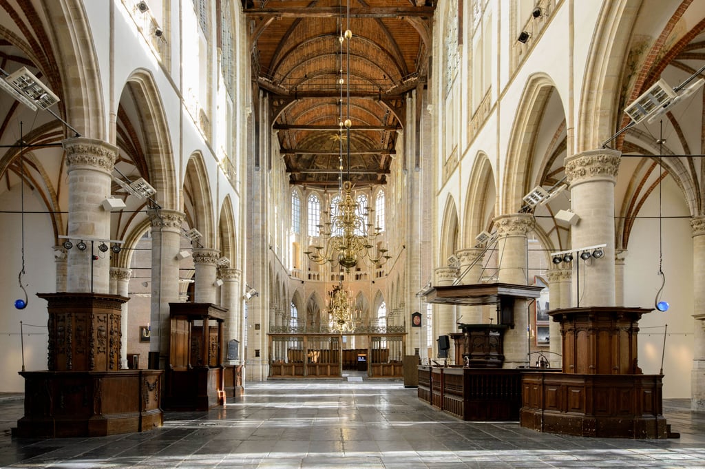 Grote Kerk Alkmaar - Schip en viering
