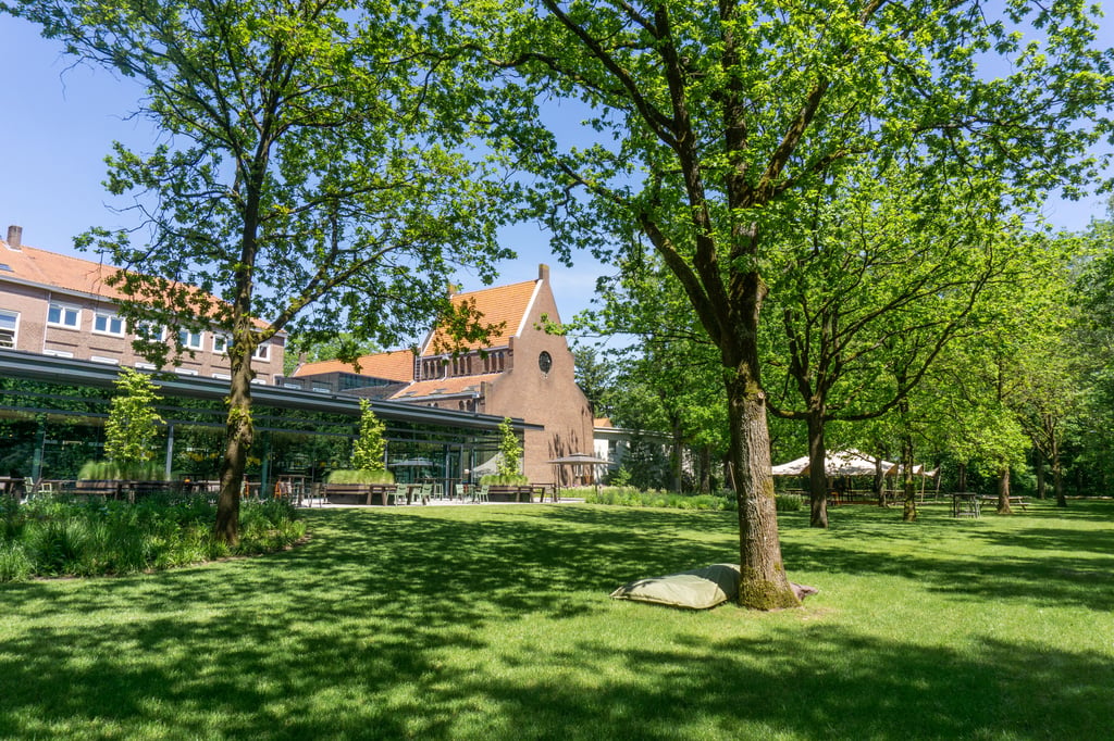 Conferentiehotel Kontakt der Kontinenten - Bostuin en terras