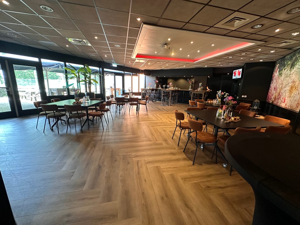 Feestzaal (2)