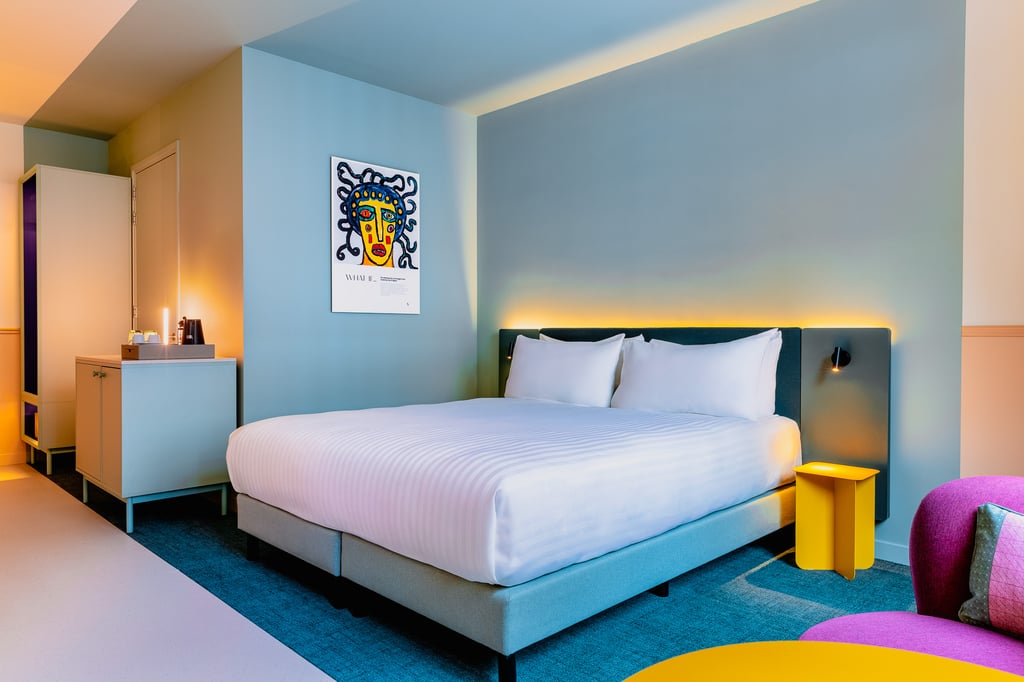 Deluxe King Room