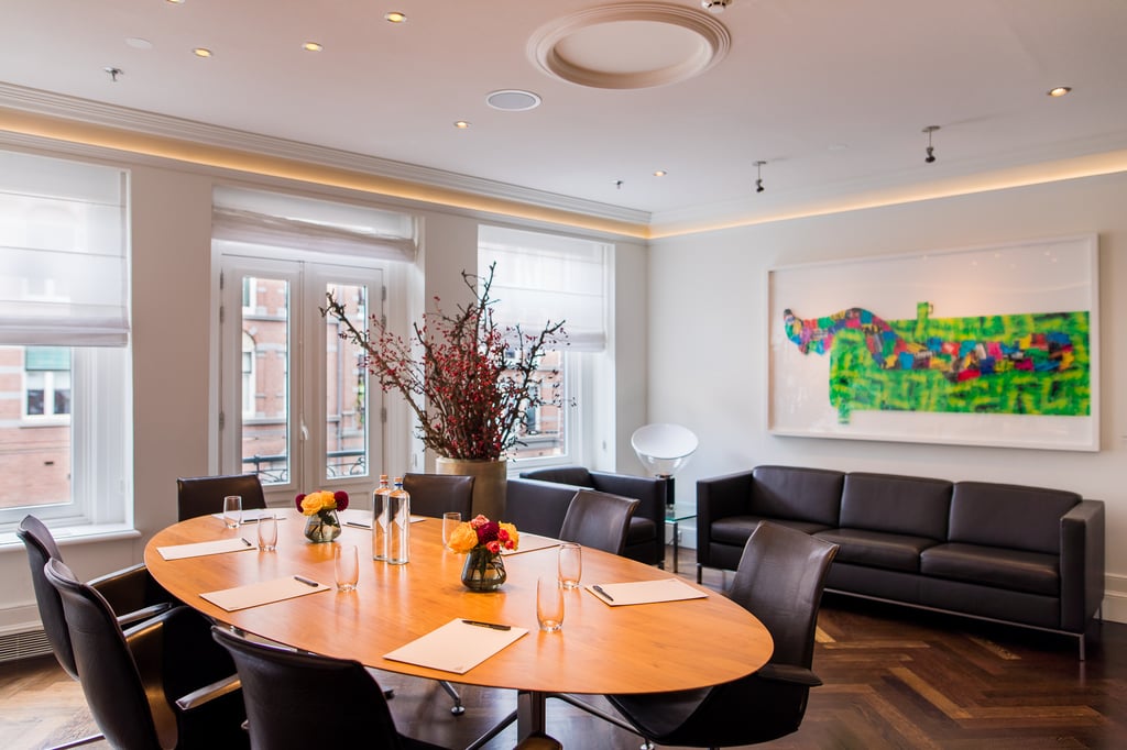 Congreslocatie-Amsterdam-DeLaMar-Theater-VIP-salon-LR.jpg
