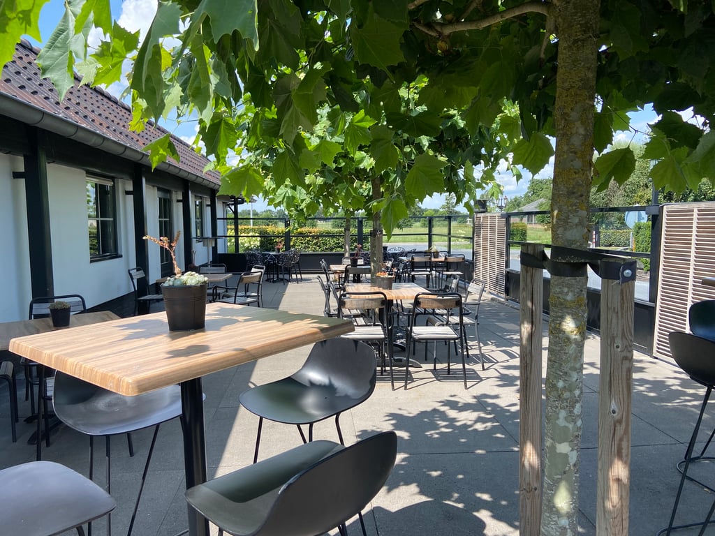 Terras Boerenhoeve - Boerderij De Weistaar (4).jpg