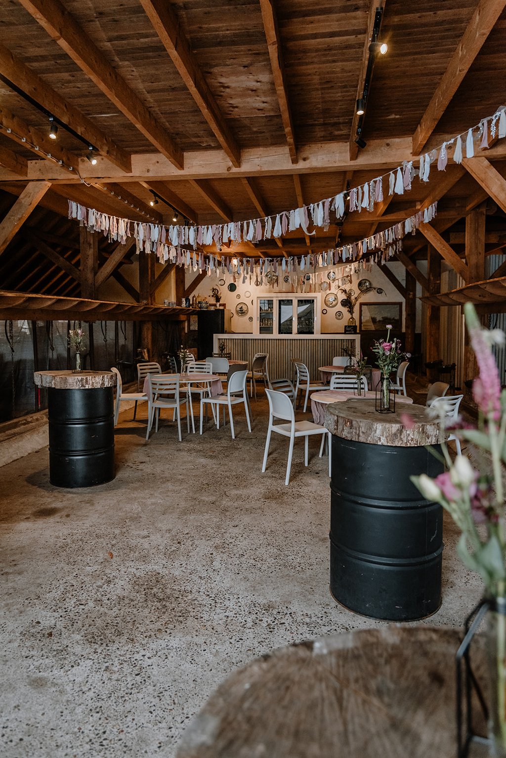 Feestopstelling - De Deel