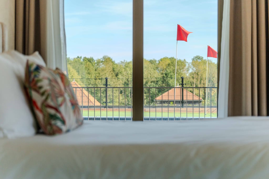 Hotelkamer met uitzicht op Golfbaan Spaarnwoude | Zakelijk verblijf