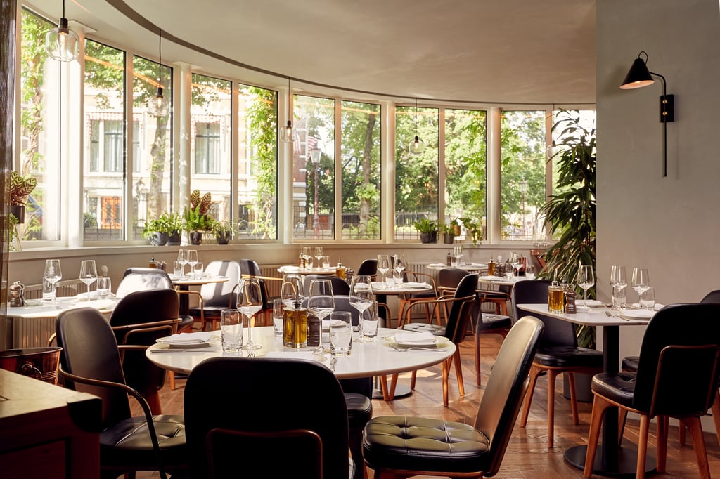 TOZI Restaurant-Interior