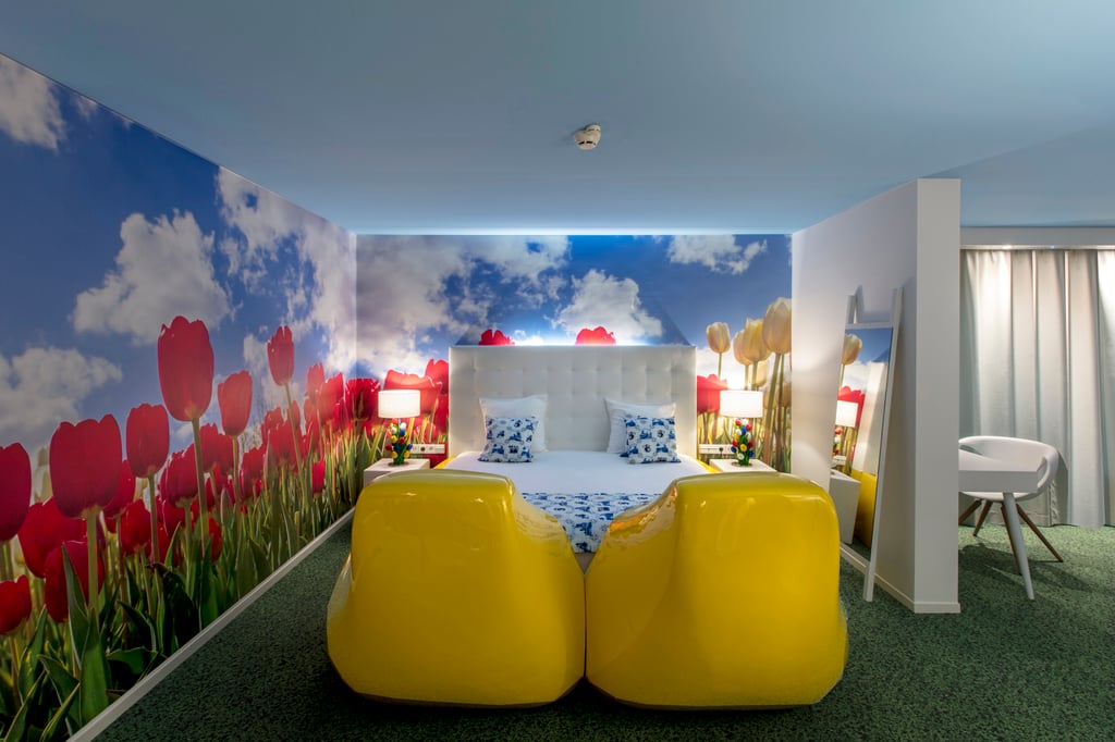 Holland Design Suite 4.jpg