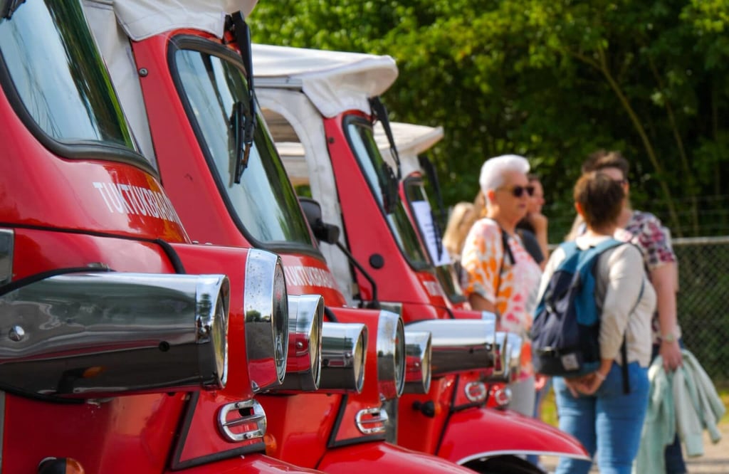 Tuktuk-14-1536x999.jpg