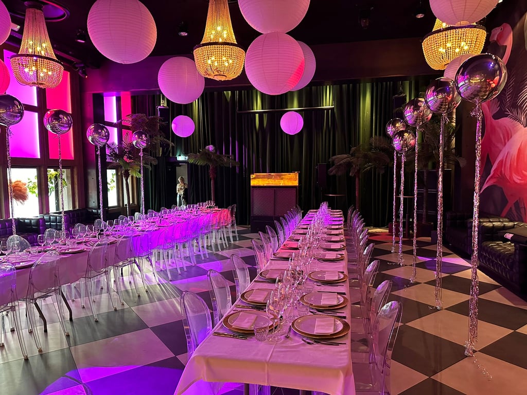 Lange dinertafels
