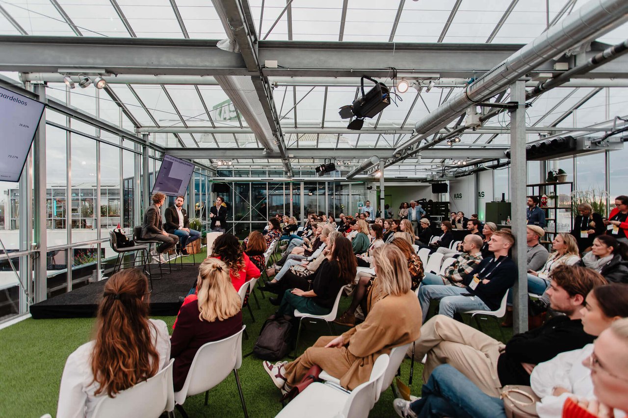 KasXL - Evenementruimte - tijdens druk bezocht event