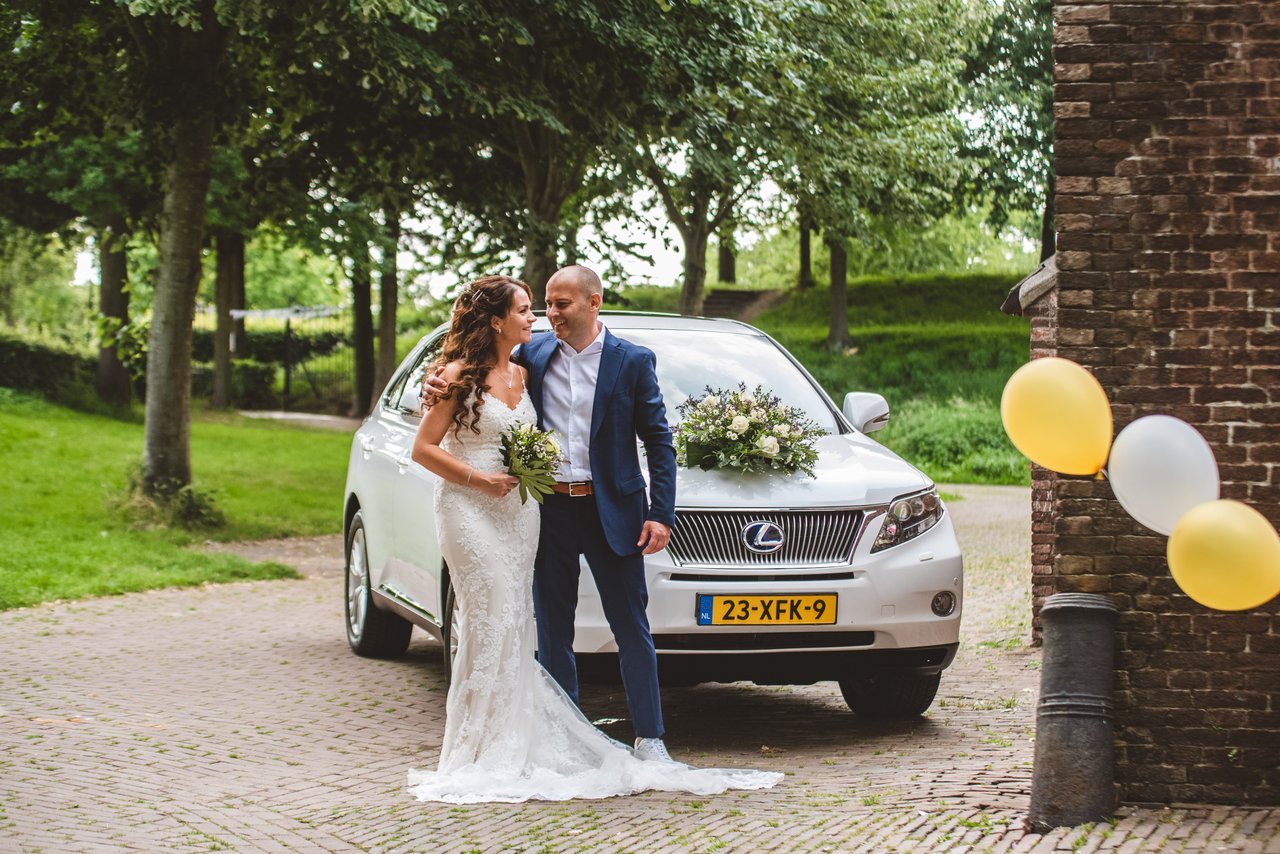 Trouwauto bij Cachot 