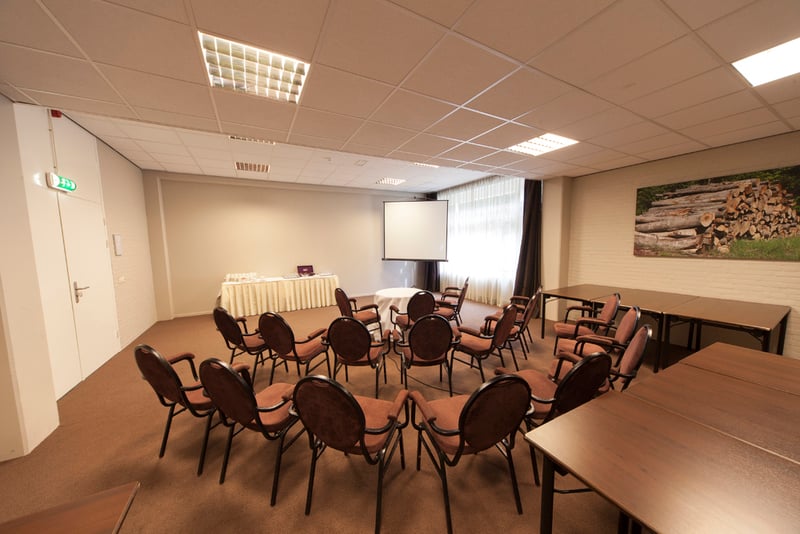 Erica-Interieur-Zalen_Esdoornzaal.jpg