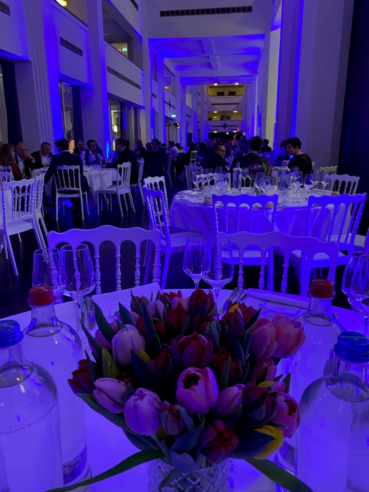 Centrale hal in De Bazel Amsterdam - diner