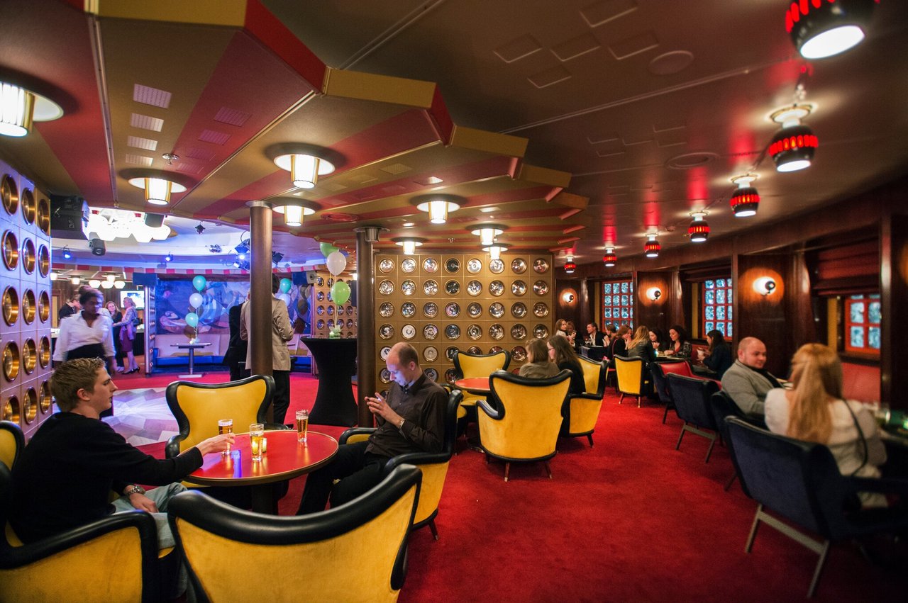 ssRotterdam-Ambassador-Lounge--11-