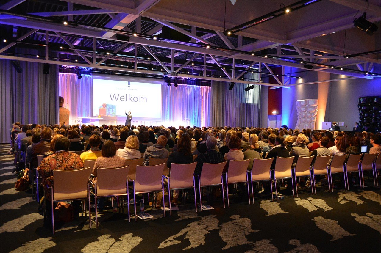 Congreszaal A (1)