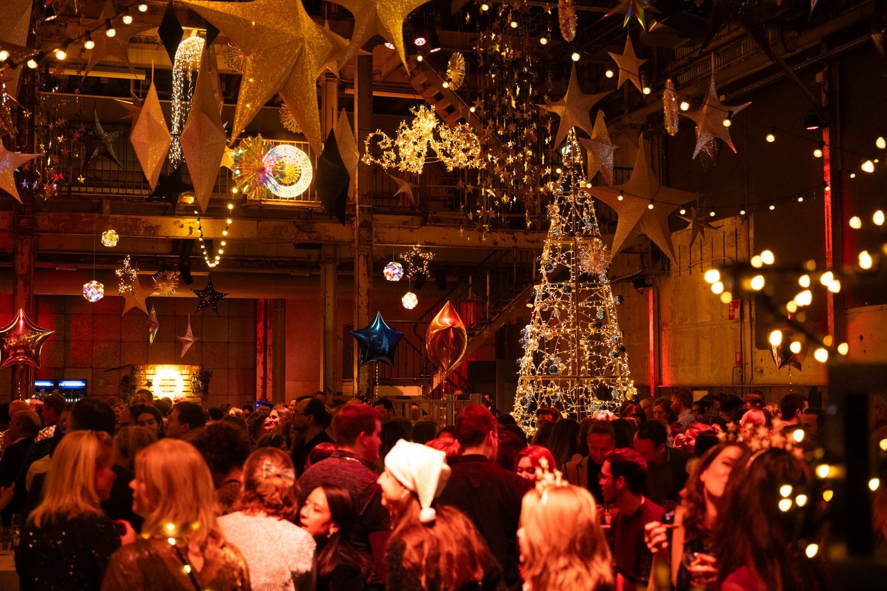 Perserij - Bedrijfsfeest Danone - Winter - Sterren - Kerstboom(1) (1).jpg