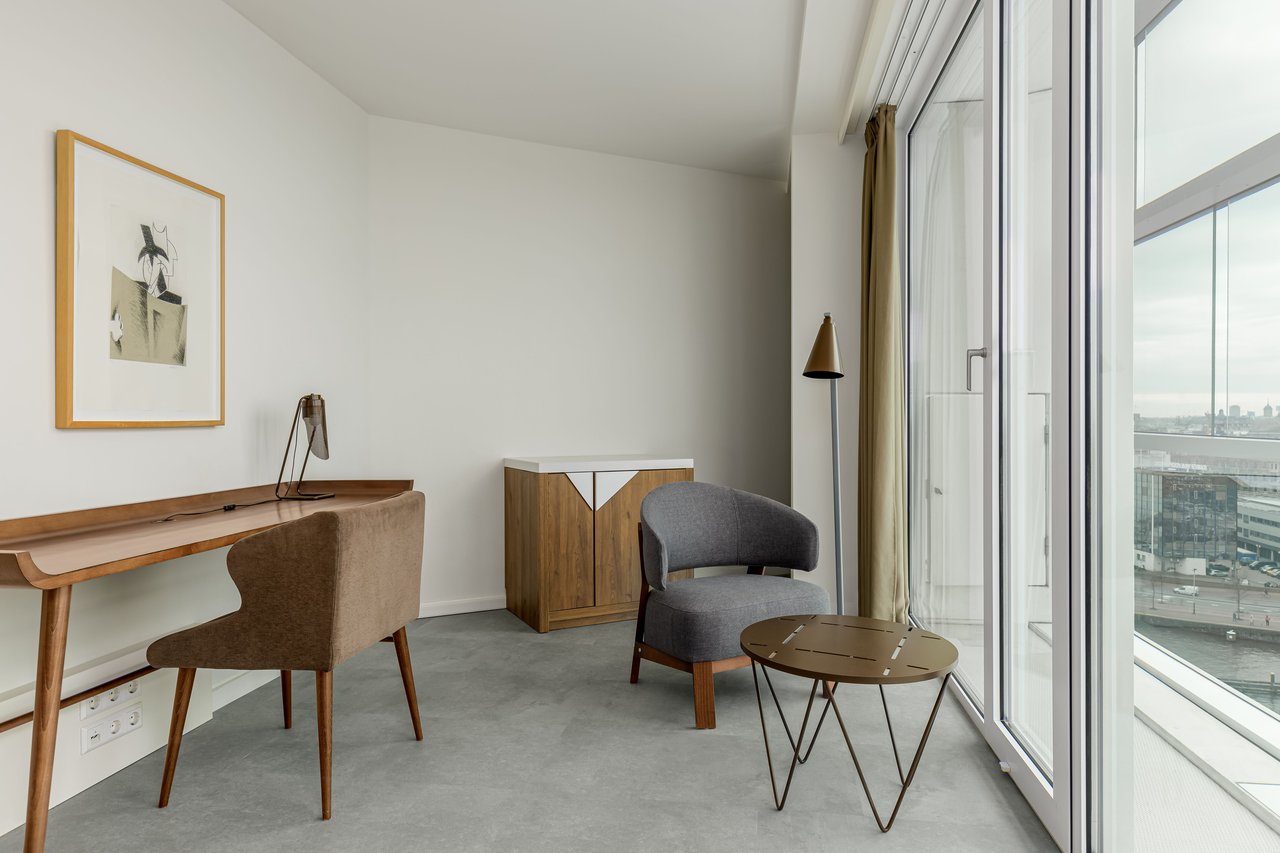 Executive Queen Room