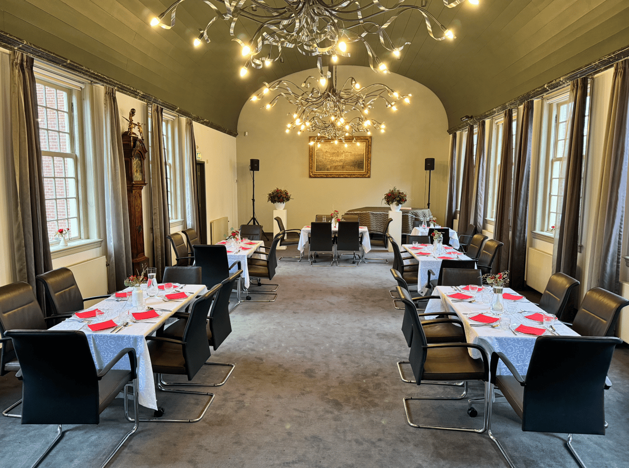 Lunchindeling Lingezaal