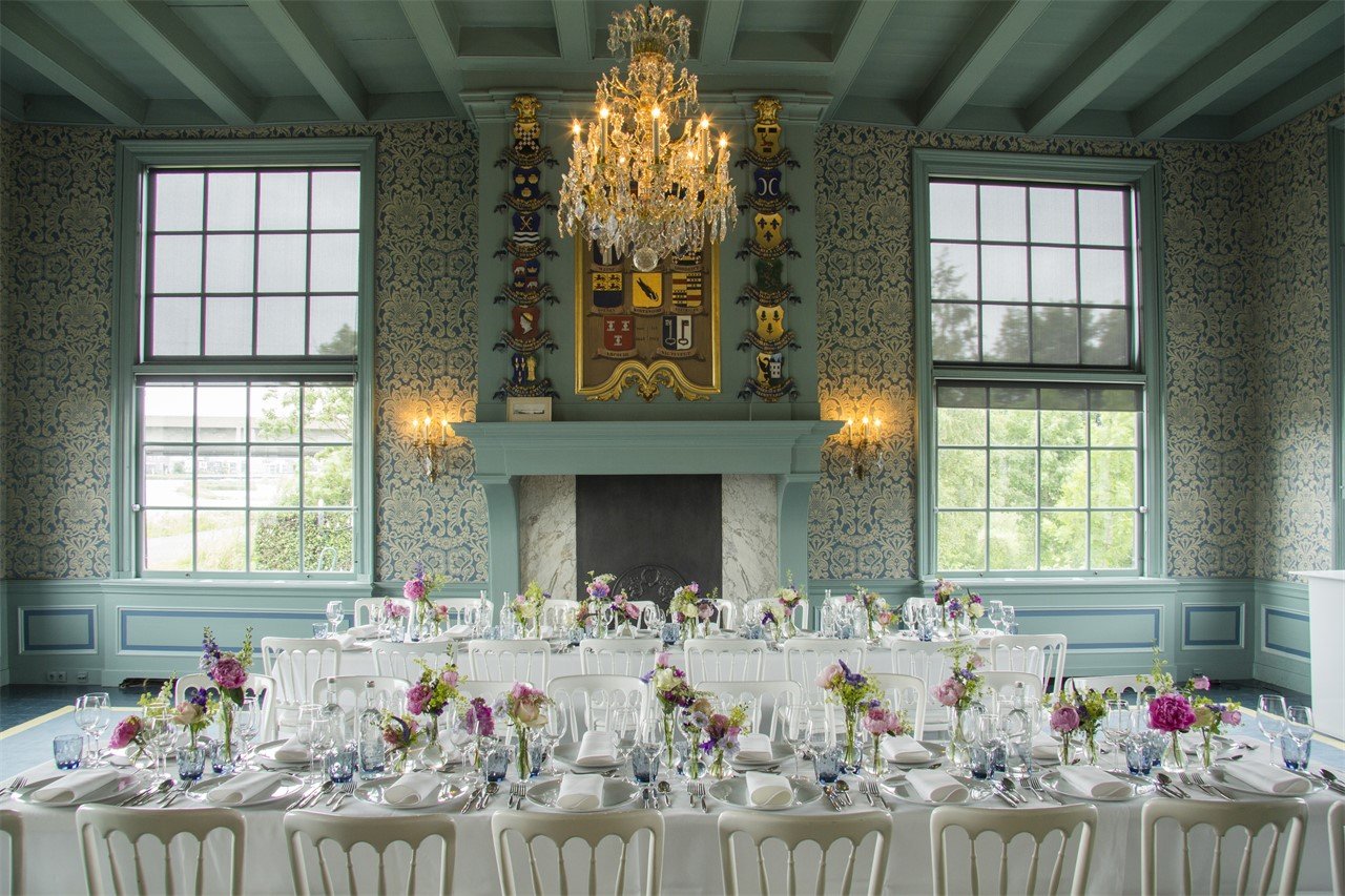 Gemeenlandshuis | Dineropstelling Raadzaal