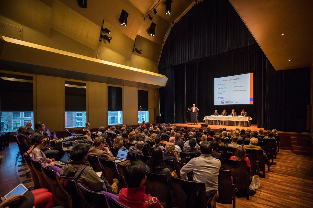 Stadsgehoorzaal Leiden - Aalmarktzaal - congres-min.jpg