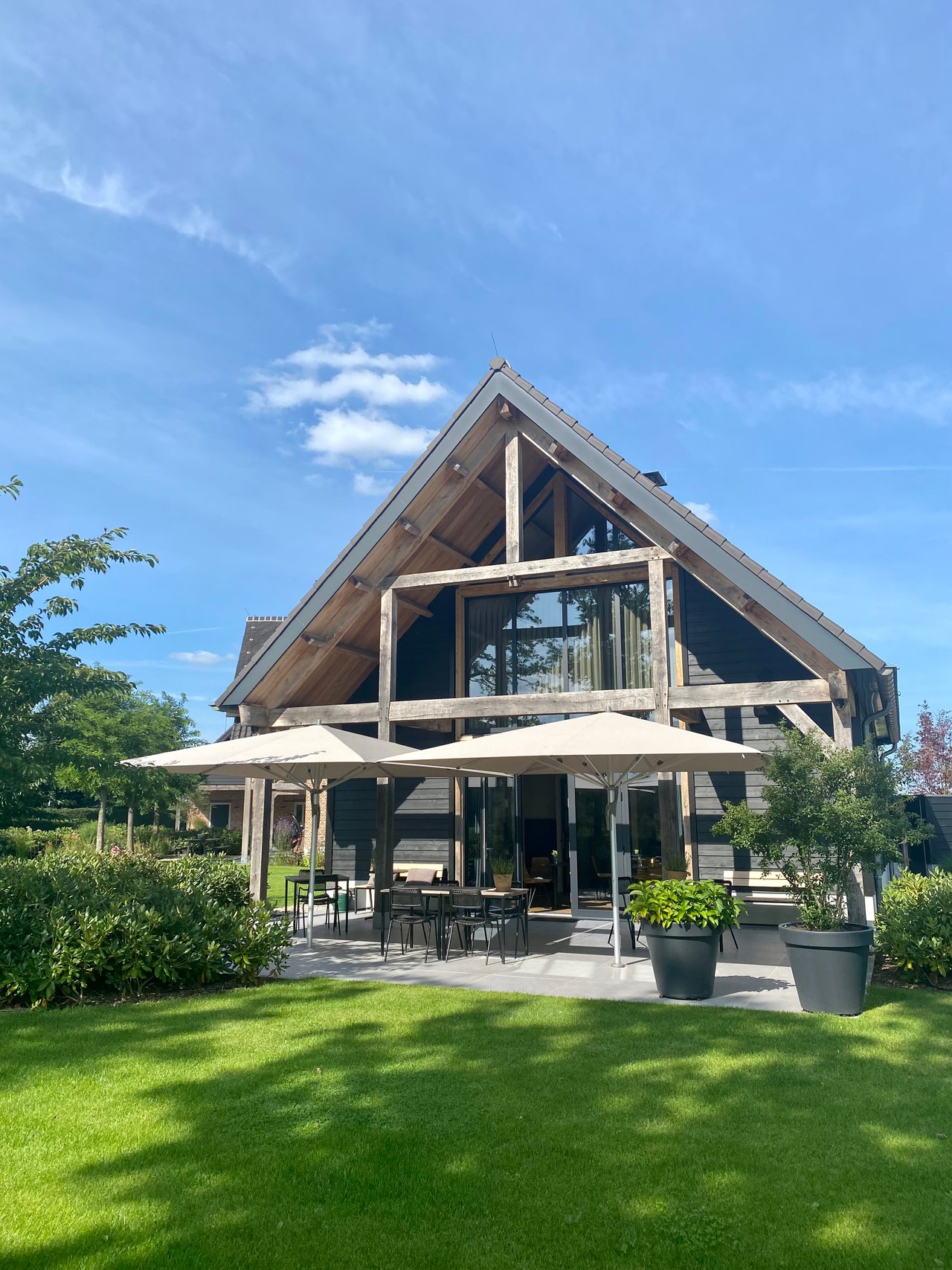 Buiten terras Lounge-café