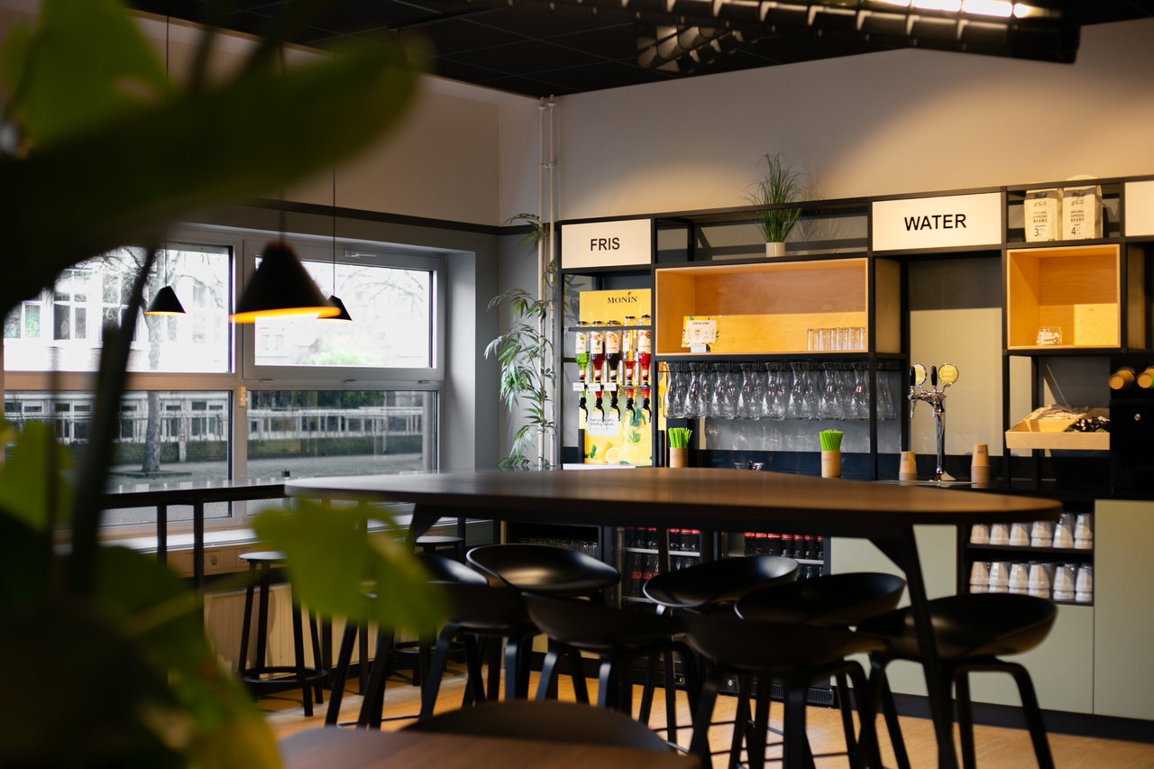 Coffee Lounge