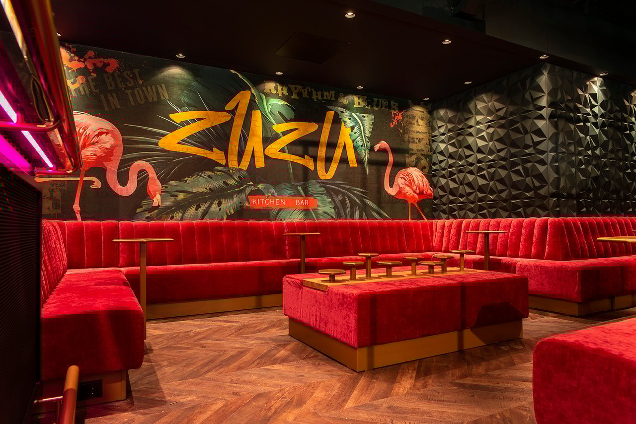 ZUZU Cocktailclub lounge