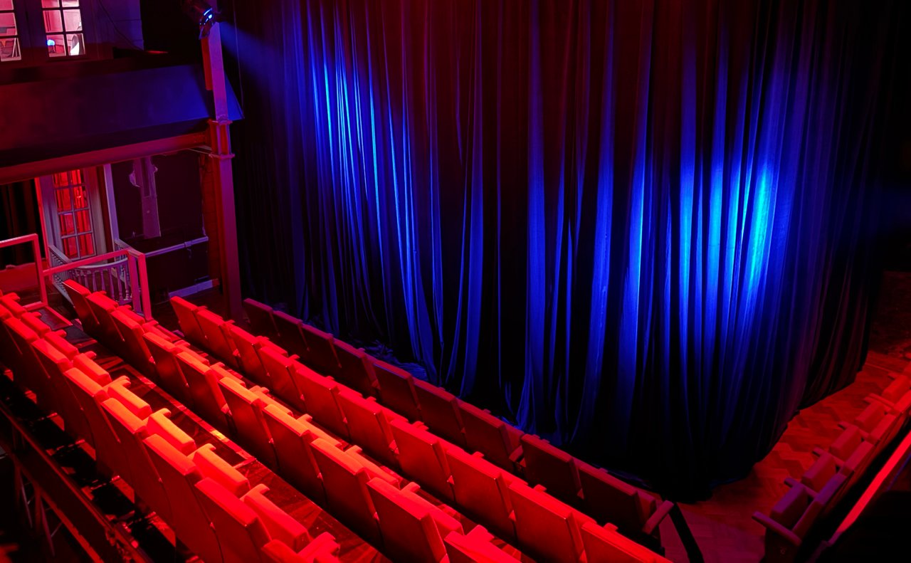 Theaterzaal - Opstelling 'Voor het Pensioen'