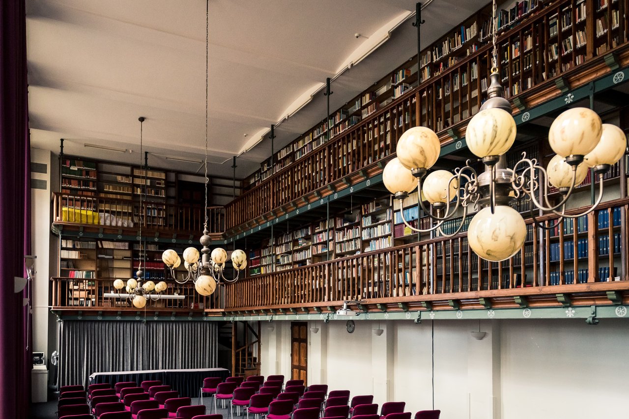 Bibliotheek bij Bovendonk 