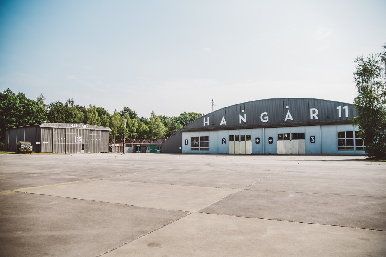 Oostkamp - Hangar 11 + 15 - Buiten - Achterkant - Elke Teurlinckx-min.jpg