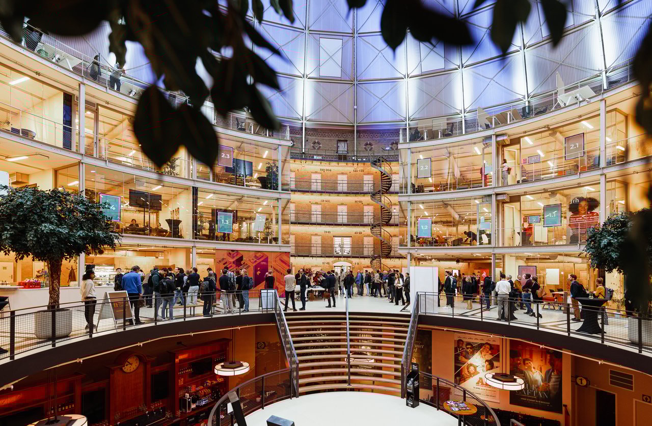 Atrium indoor plein de Koepel Haarlem