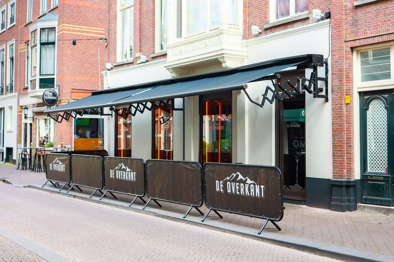 De overkant - Vooraanzicht