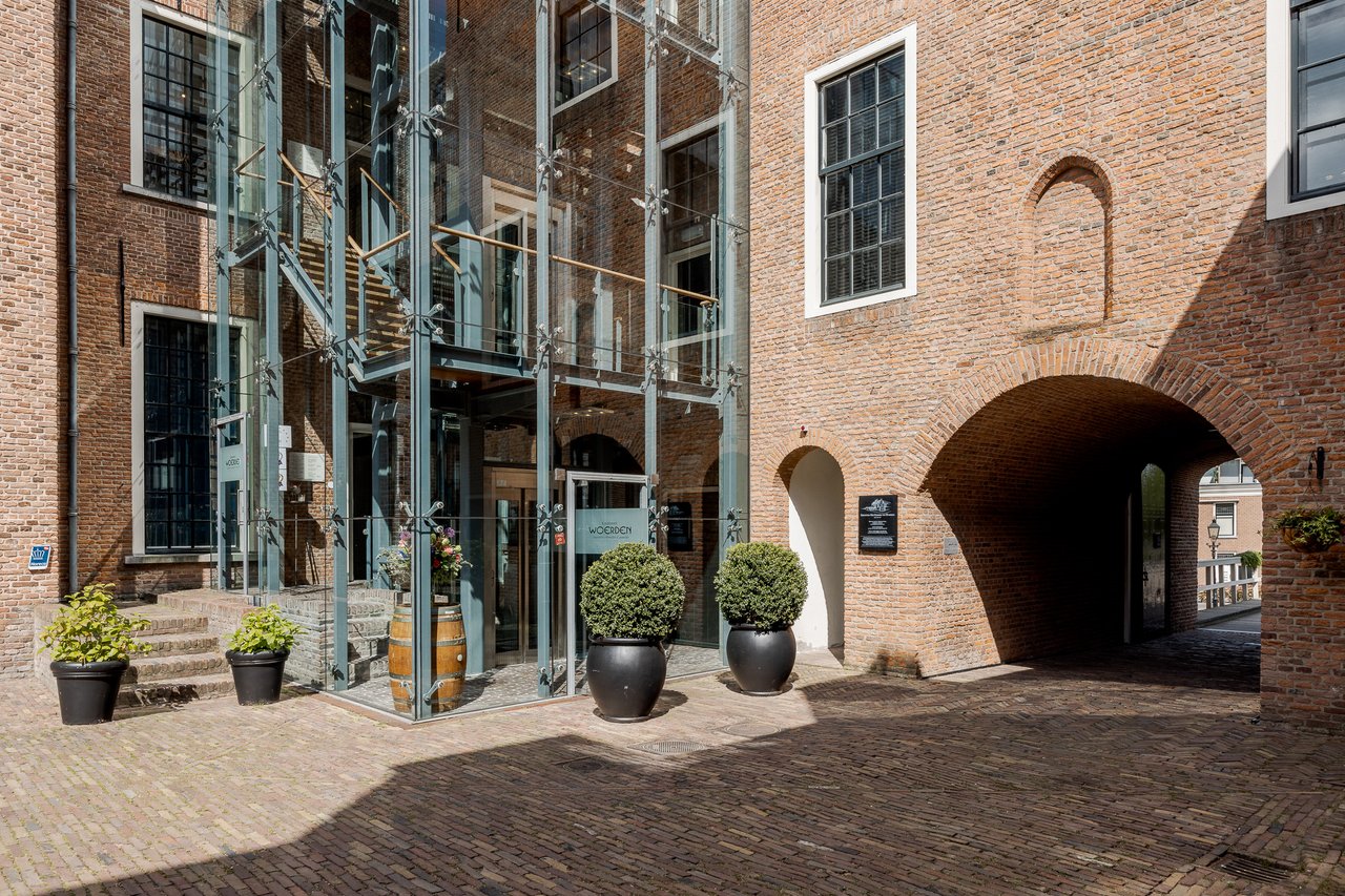 20230524_KasteelWoerden-JoniIsraeli-005-ER5_0061.jpg