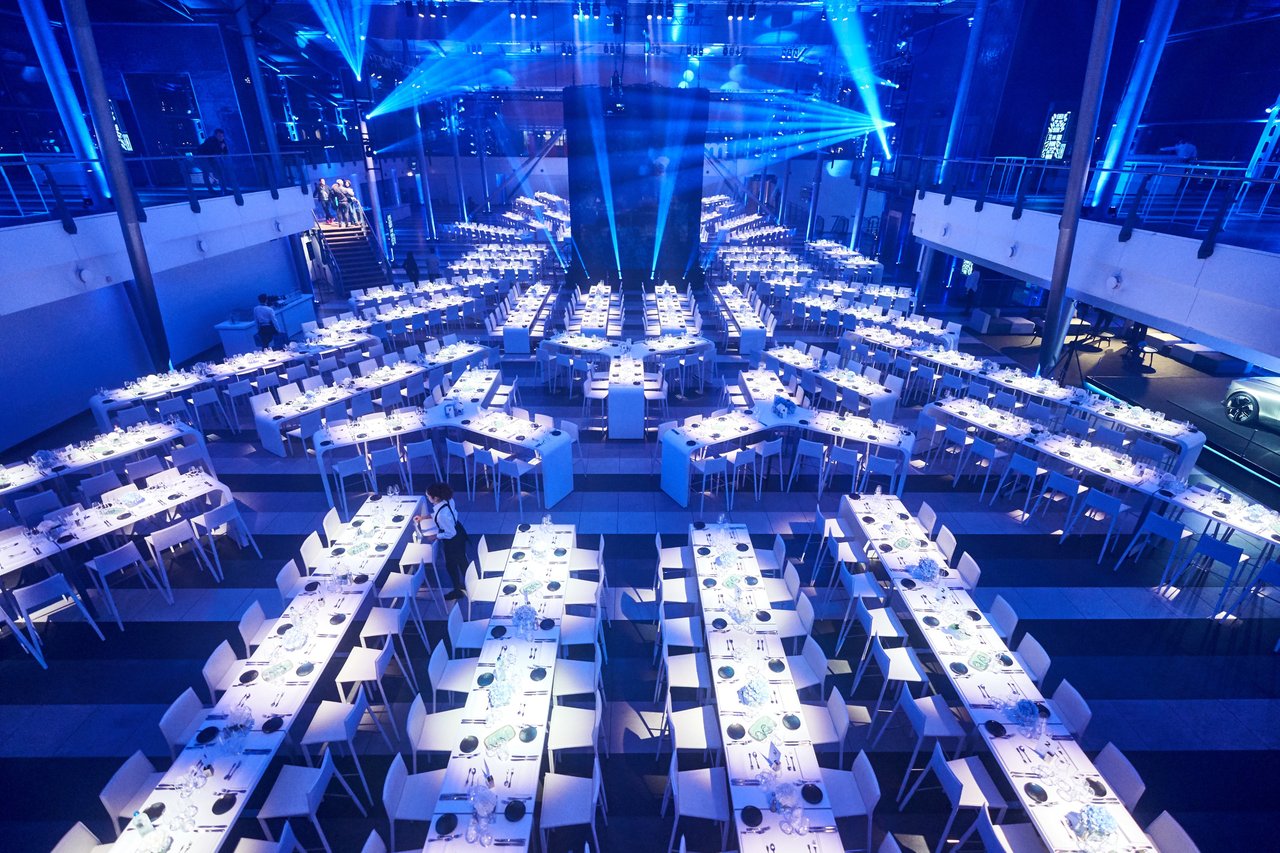Diner op Main Deck 