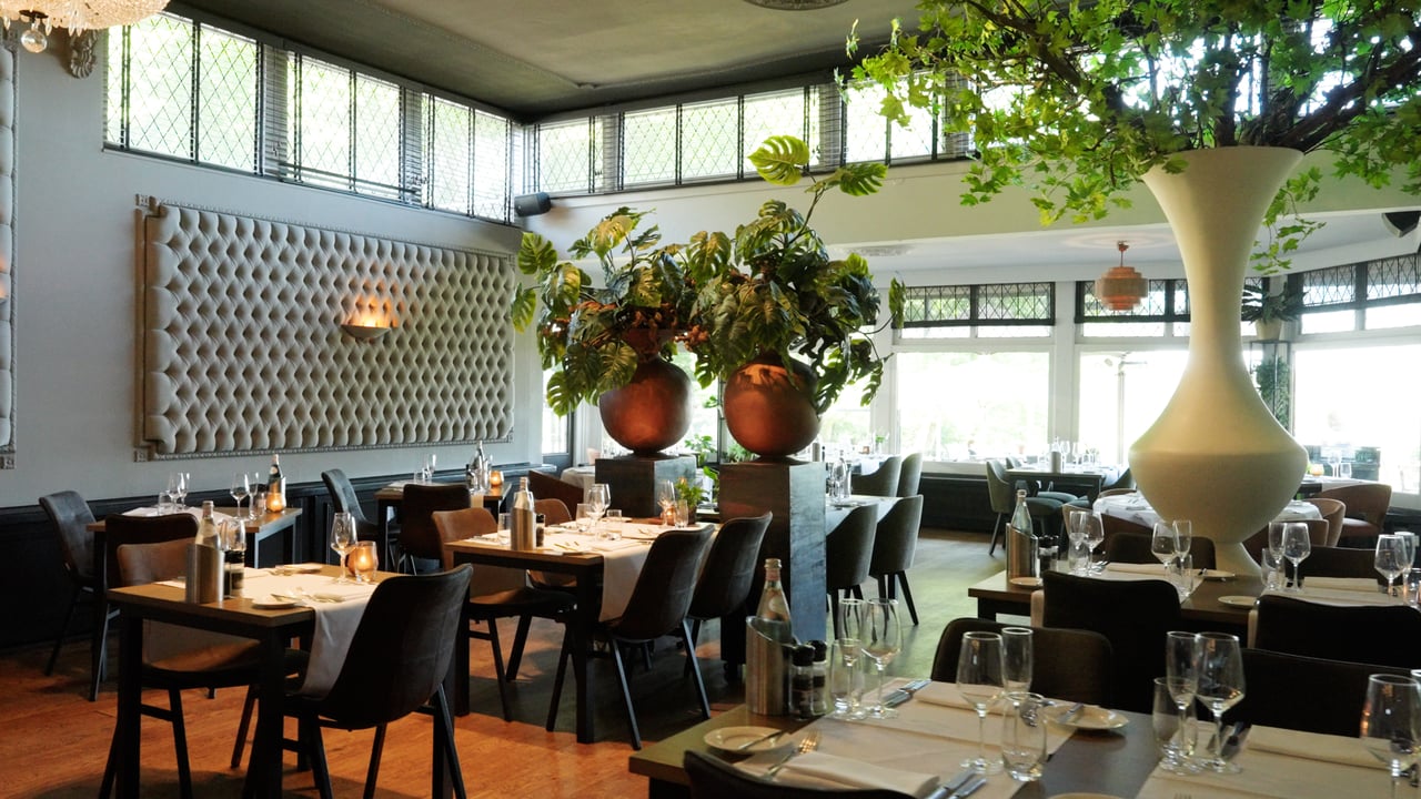 De Wolfsberg - Wijnen & Interieur - Stills - Horizontal - 34.jpg