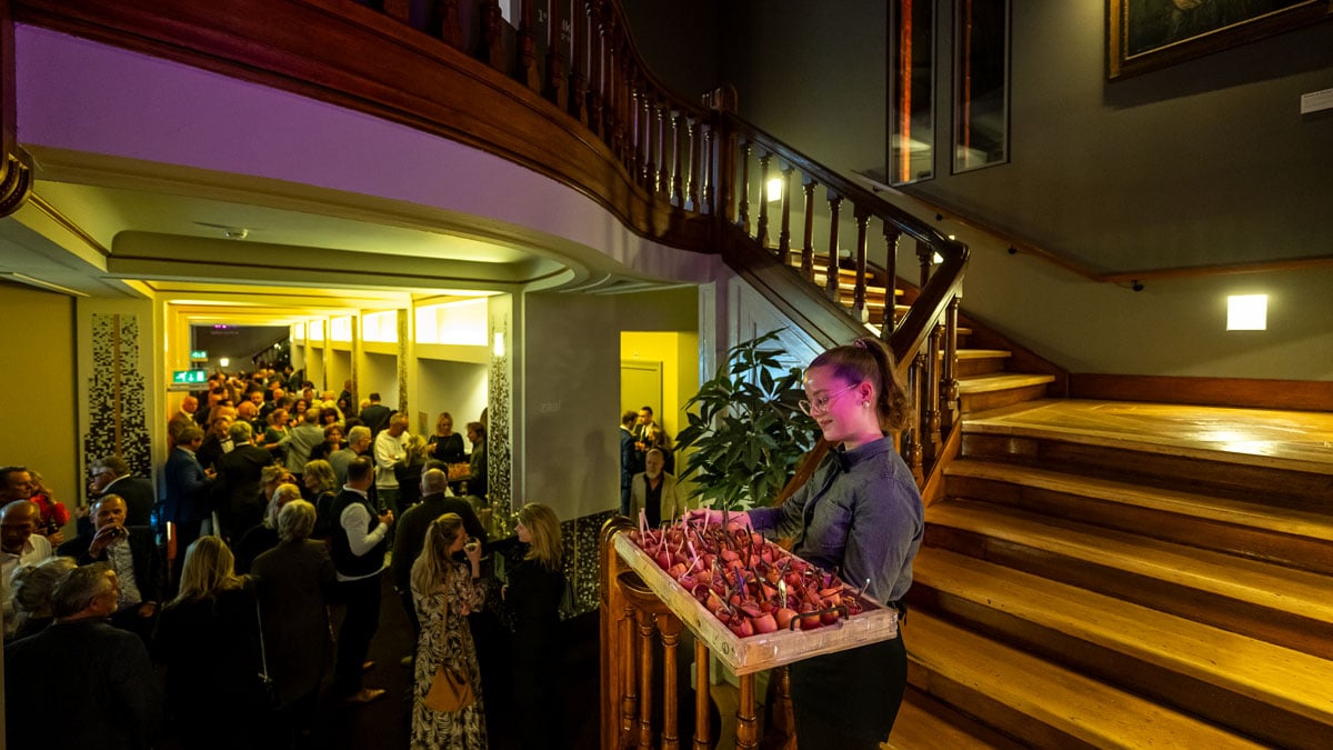 stadsschouwburg-haarlem-jubileum-uitkoop-alpha-security-foyers-3.jpg