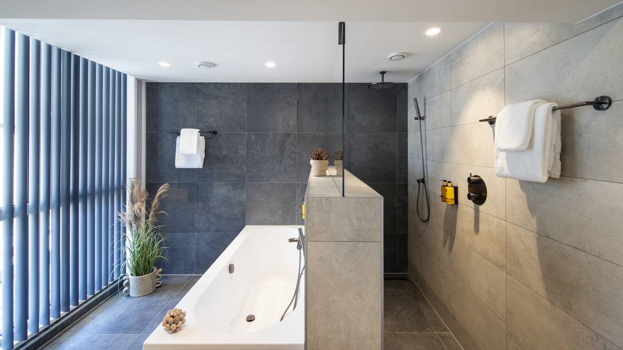 Suite Zeezicht  - Badkamer