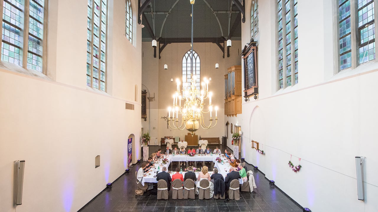 carré opstelling in kerk.jpg