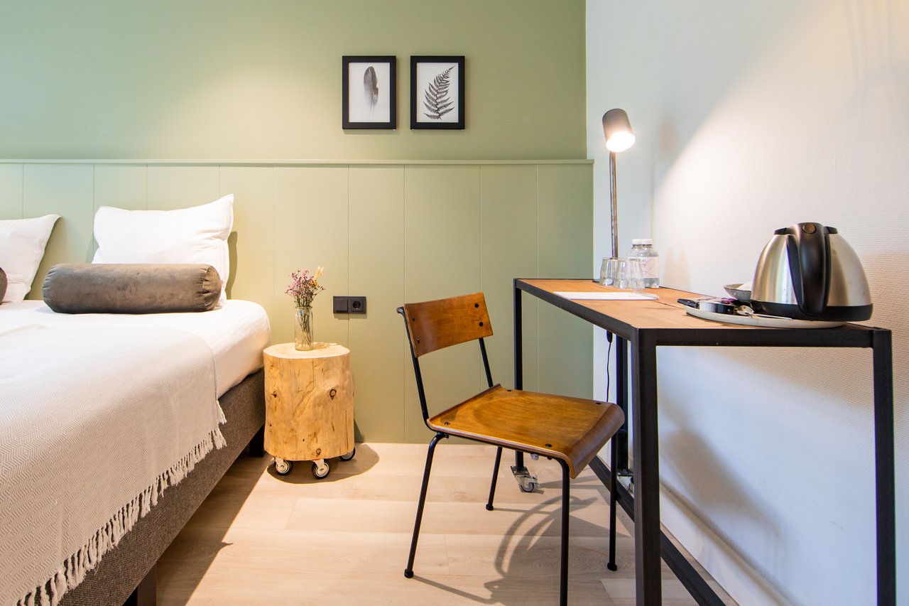 MOZ2102_BB_Hotelkamers_014-FHS-NB50-FHS-NB50-FHS-NB50.jpg