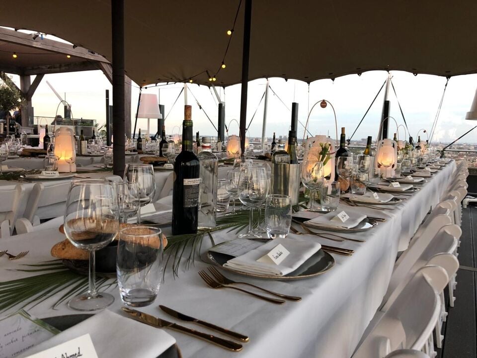 Floor17 - dinner table decoration