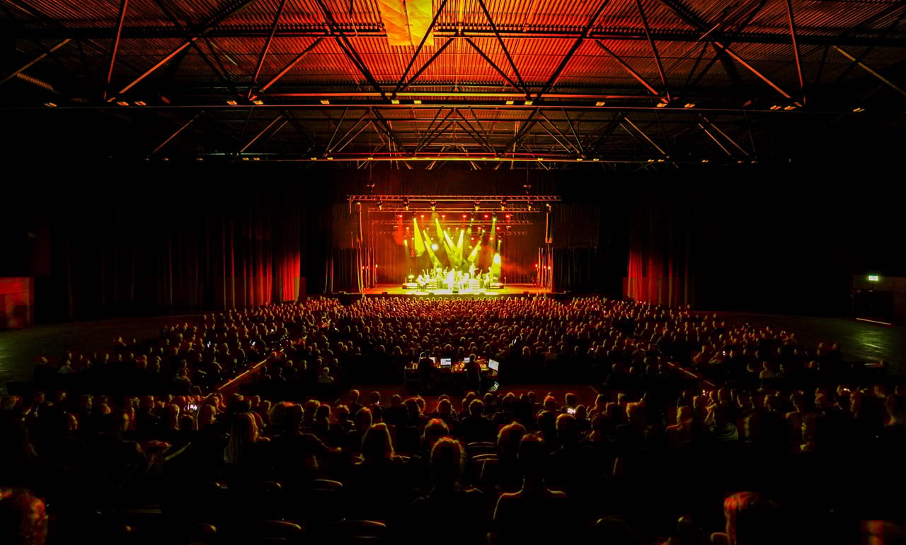 Brabanthallen - Hal 5 - MAINSTAGE - Concert